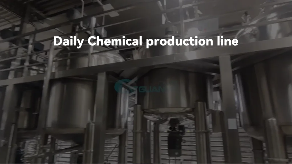 Linha de produção química diária